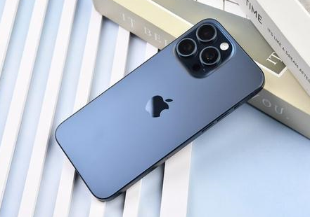 荔湾苹果维修点分享iPhone 15 Pro Max屏幕更换全新实操风险 